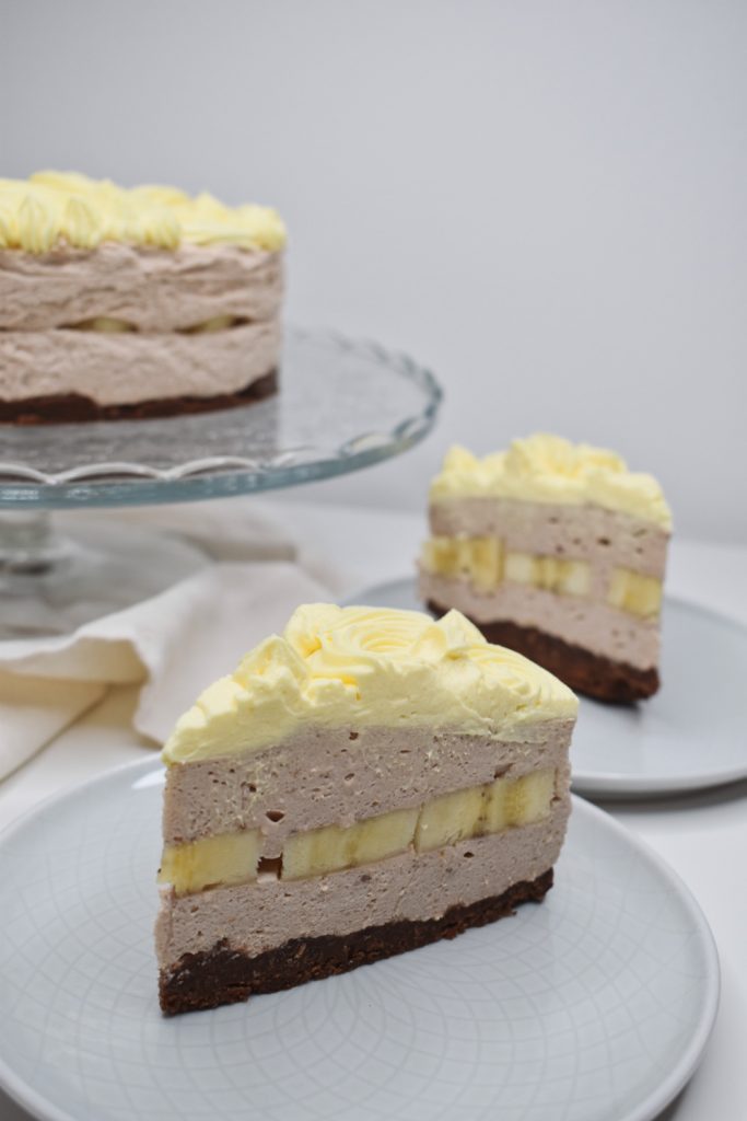 BANANINA TORTA BREZ PEKE 7 Image 1 30 21 at 6.23 PM MakeSomeSweets
