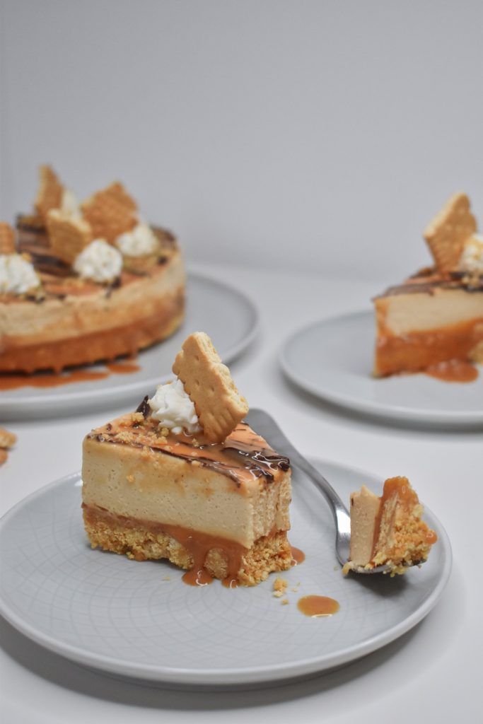 CREAMY CARAMEL 2 Image 7 23 21 at 6.17 PM 1 MakeSomeSweets